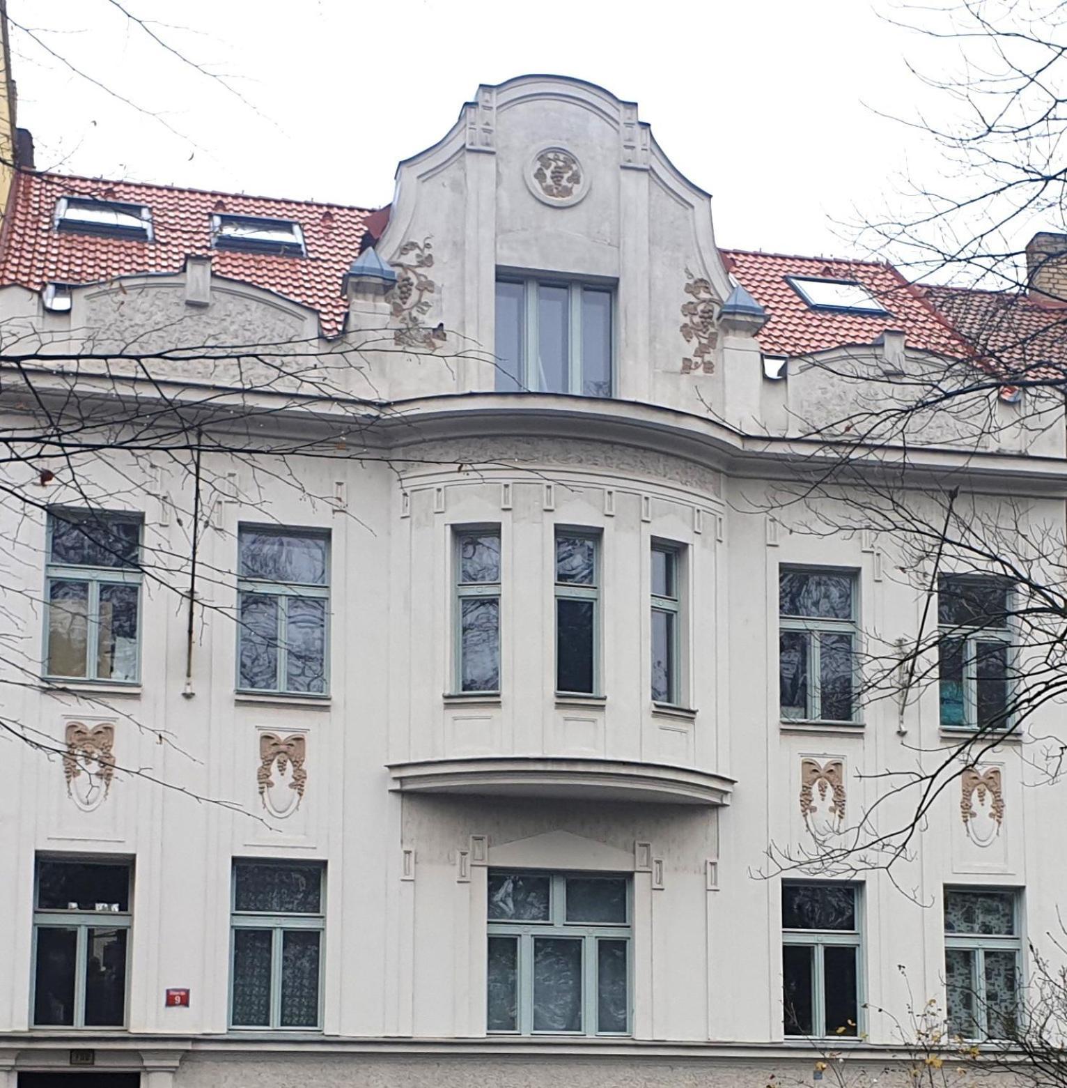 Art Nouveau Apartment With Garden In Pisek Exterior photo